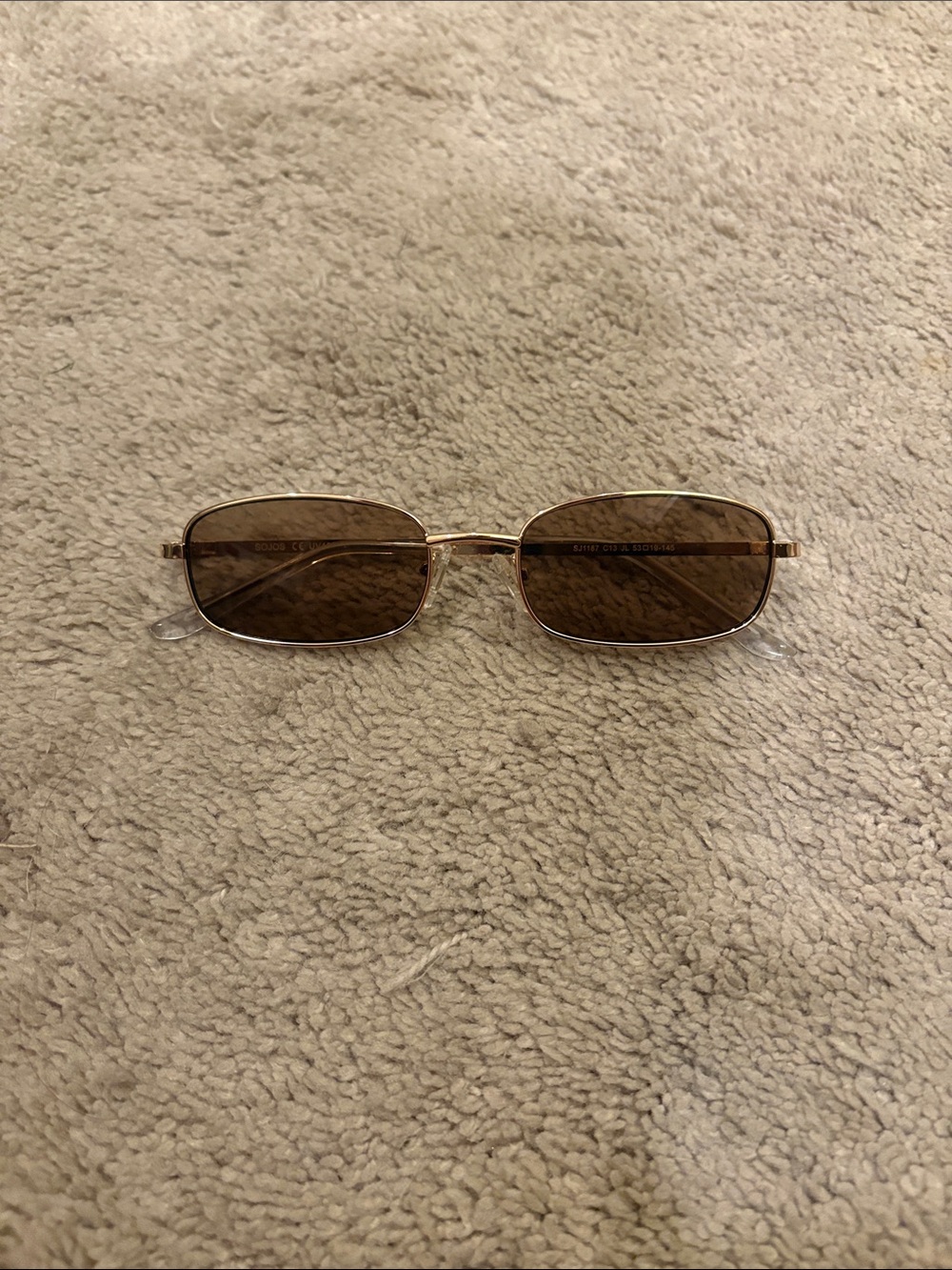 Cute Y2K Gold Small Framed Brown Lens Women's Sunglasses Perfect for Fall